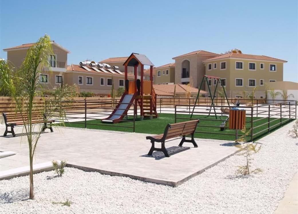 STAY Kyklades Resort&Spa Paralimni Eksteriør billede